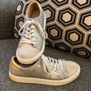 skecher street premium memory foam